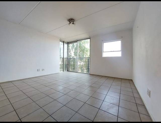 1 BEDROOM APARTMENT FOR SALE IN BRAAMFONTEIN